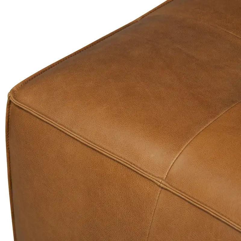 Pouf en cuir